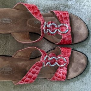 Dr Scholl's Avalon Wedged Sandal Red\Silver